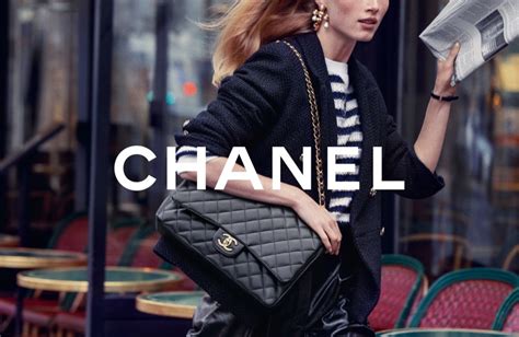 CHANEL, THE ICONIC HANDBAG, NEW CAMPAIGN WITH 